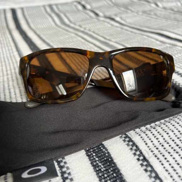 Oakley Jupiter xl - Picture 1 of 3